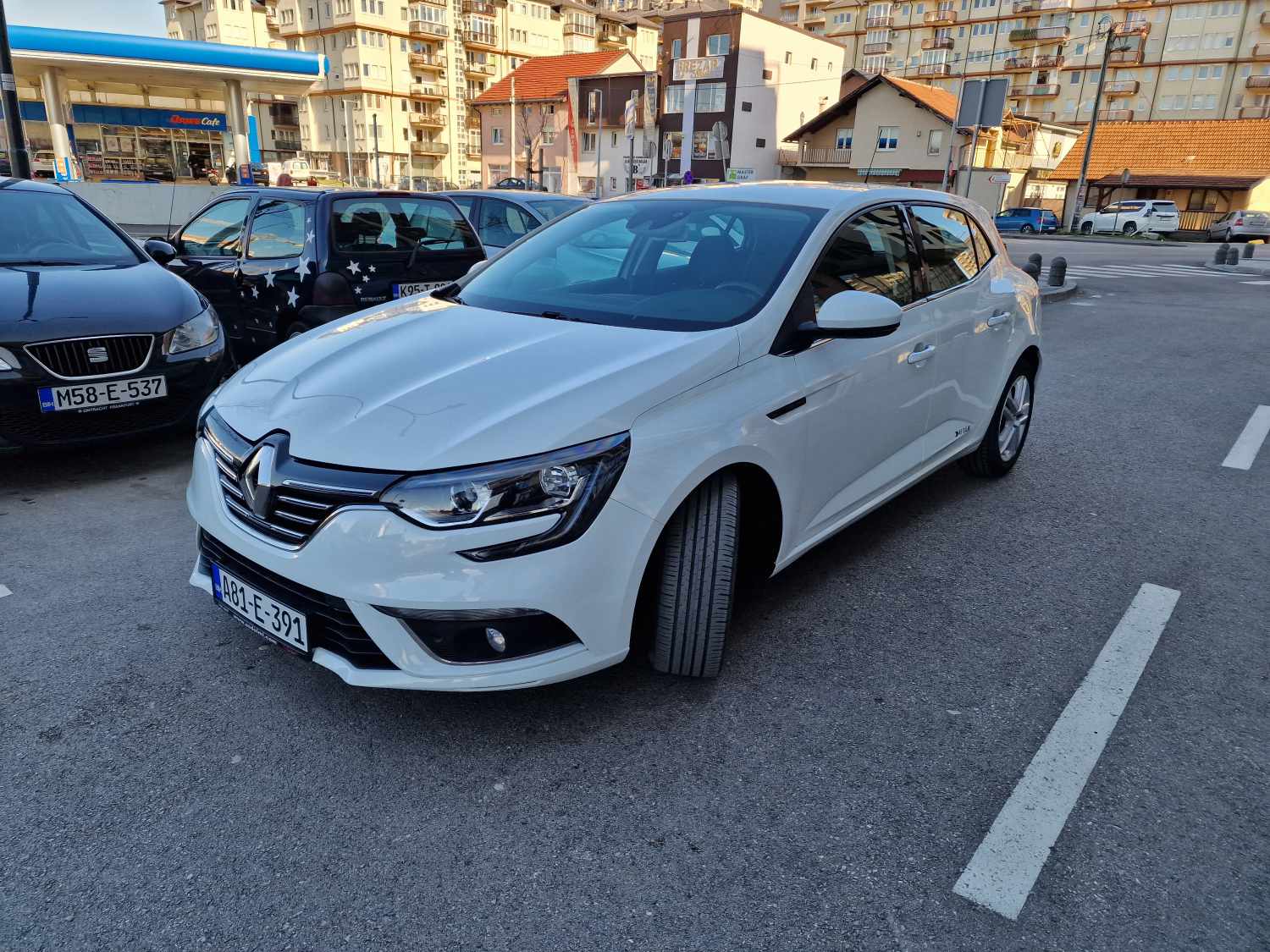 Rent a Car Sarajevo Sigurno najbolje cijene! Novi Megane